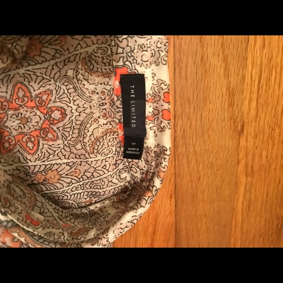 Limited Button Up Blouse Small - Picture 2 of 2